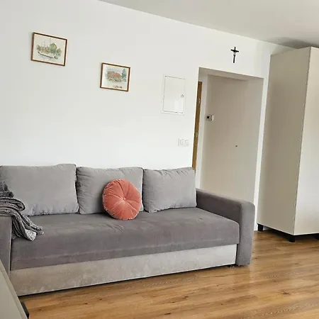 Na Brzozowej 18 * رشيشوف