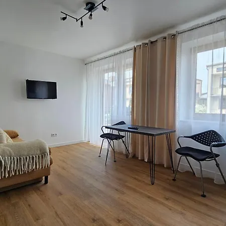 Na Brzozowej 18 رشيشوف