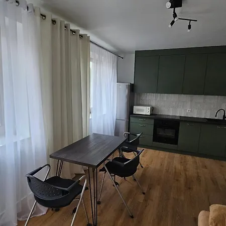 Na Brzozowej 18 رشيشوف